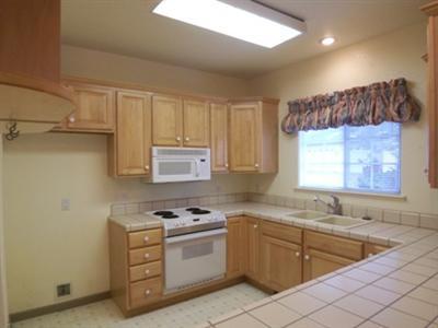 19122 Tannahill Ct, Groveland, CA 95321 photo 6