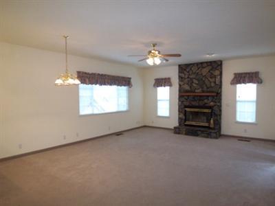 19122 Tannahill Ct, Groveland, CA 95321 photo 2
