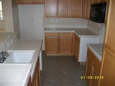 1749 Image Dr, Manteca, CA 95337 photo 2