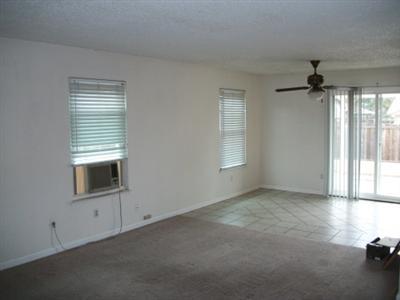 555 Robert Ave, Ripon, CA 95366 photo 4