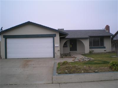 181 Hemlock Dr, Lodi, CA 95240 photo 1