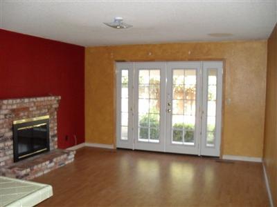 2181 Rochelle Ave, Turlock, CA 95382 photo 3