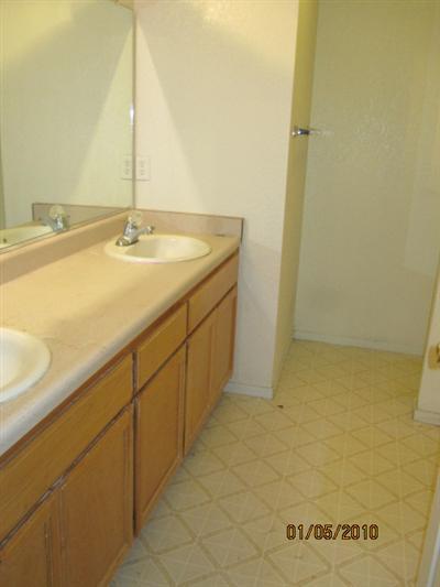 583 E San Xavier Ct, Merced, CA 95341 photo 8