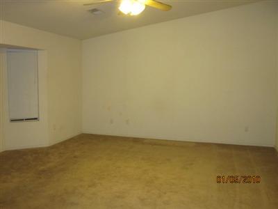 583 E San Xavier Ct, Merced, CA 95341 photo 2