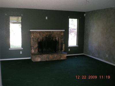 621 E Minnesota Ave, Turlock, CA 95382 photo 2