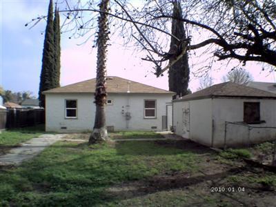 1421 Lombardy Dr, Modesto, CA 95351 photo 4