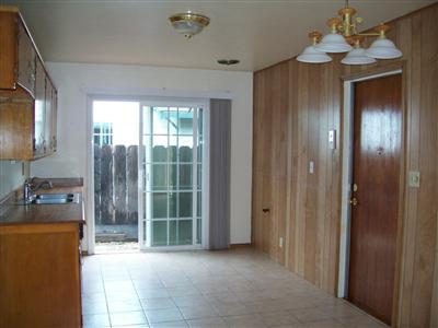 409 Elm Ave, Manteca, CA 95336 photo 2