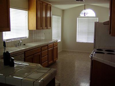 1633 Via Milano, Gustine, CA 95322 photo 3