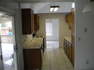 539 Messer Pl, Patterson, CA 95363 photo 9