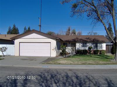 1613 Derek Way, Modesto, CA 95350 photo 1
