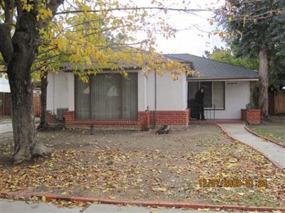 208 E Lowell Ave, Tracy, CA 95376 photo 1