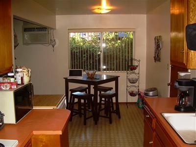 1419 Nutmeg Ln, Davis, CA 95618 photo 2