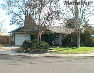 812 Alway Dr, Modesto, CA 95351 photo 1