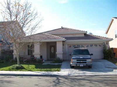 327 Roadrunner Dr, Patterson, CA 95363 photo 1