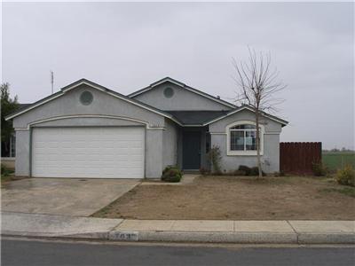 703 Diaz, Firebaugh, CA 93622 photo 1