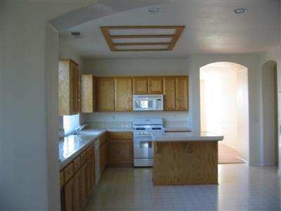 413 Grecian Ave, Modesto, CA 95356 photo 2