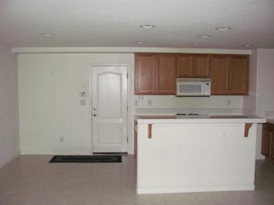 3316 Maple Ridge Dr, Modesto, CA 95355 photo 3