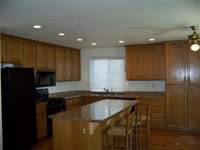1460 Renown Dr, Tracy, CA 95376 photo 2