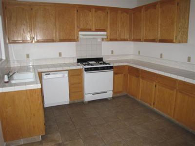 2716 Skybrite Dr, Ceres, CA 95307 photo 4