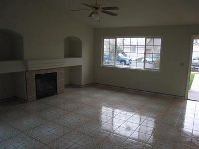 2716 Skybrite Dr, Ceres, CA 95307 photo 2