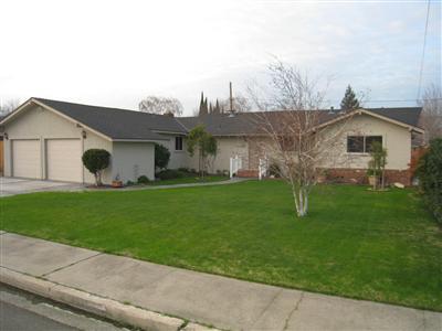365 North Ave, Turlock, CA 95382 photo 2
