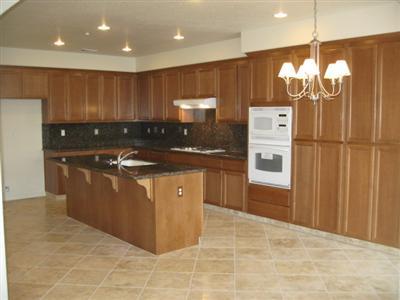 551 New Well Ct, Lathrop, CA 95330 photo 4
