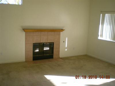 1693 Backus, Turlock, CA 95380 photo 2