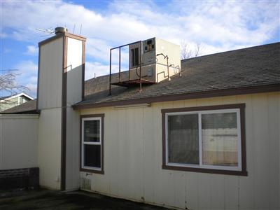 669 Oakwood Way, Livingston, CA 95334 photo 9
