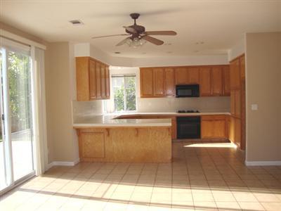 1086 Junction Dr, Manteca, CA 95337 photo 4