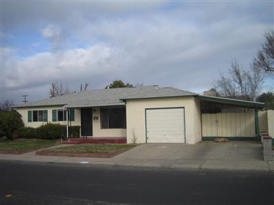 415 Lupton St, Manteca, CA 95337 photo 1