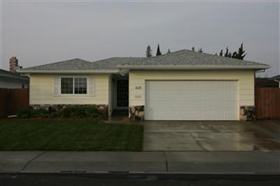 1617 Kent Dr, Lodi, CA 95242 photo 1