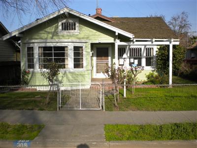 308 S 3rd St, Patterson, CA 95363 photo 1