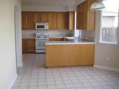 9465 Brookmont Ct, Elk Grove, CA 95624 photo 5