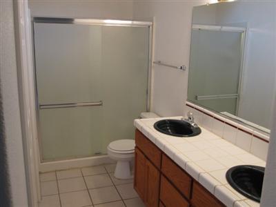 1121 Gorham Ave, Modesto, CA 95350 photo 5