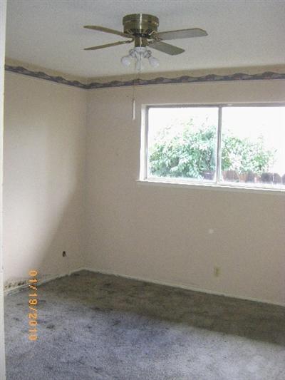 875 Columbia, Merced, CA 95340 photo 6