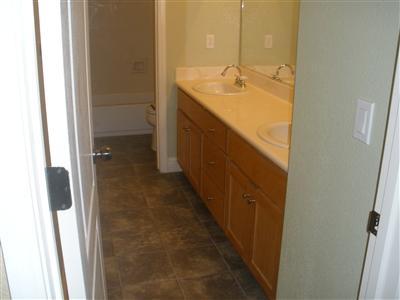 3105 Avonmore Dr, Modesto, CA 95355 photo 9