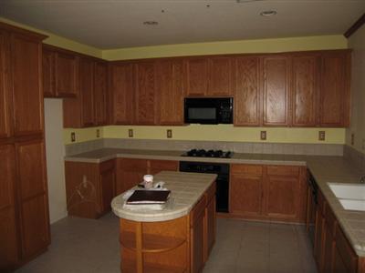 519 Amethyst Ct, Lathrop, CA 95330 photo 2