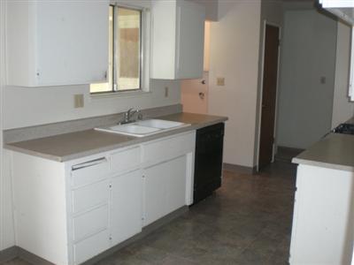 1604 Ortega Dr, Modesto, CA 95355 photo 3