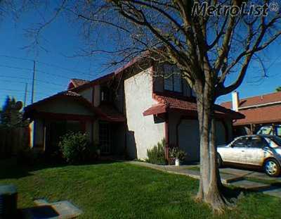 1008 S Cape Dr, Modesto, CA 95350 photo 1