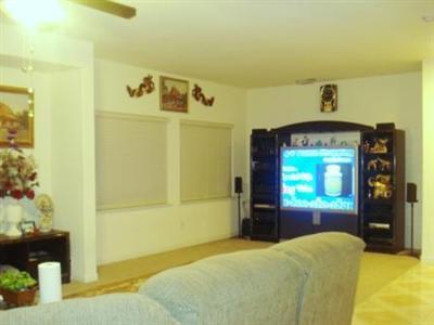 621 Carnelian St, Lathrop, CA 95330 photo 2