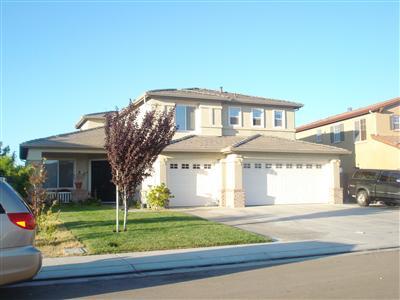 621 Carnelian St, Lathrop, CA 95330 photo 1
