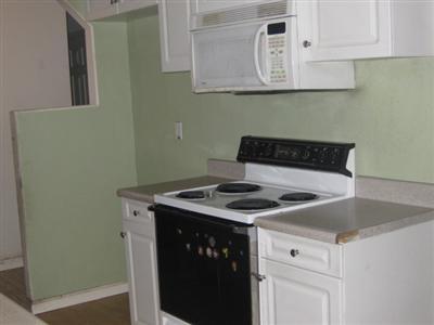 131 E 21st St, Tracy, CA 95376 photo 2
