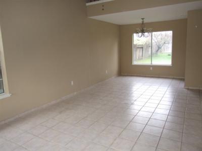 1712 Walpole Pl, Modesto, CA 95358 photo 2