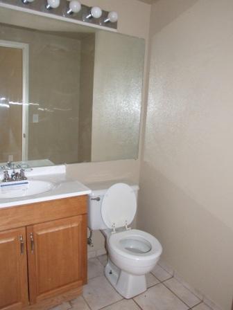 1712 Walpole Pl, Modesto, CA 95358 photo 8
