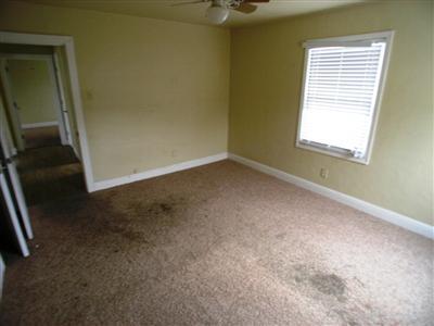 9677 Walnut Ave, Elk Grove, CA 95624 photo 6