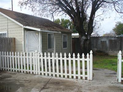 354 Lexington Ave, Turlock, CA 95380 photo 8