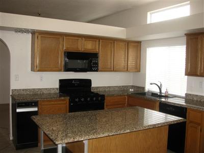 905 Cold Brook Ct, Galt, CA 95632 photo 3
