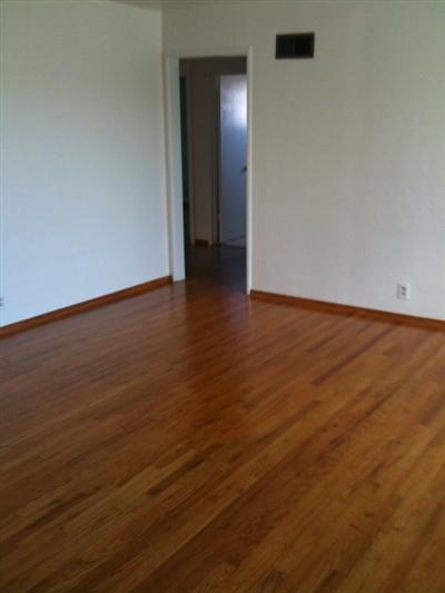 807 E North St, Manteca, CA 95336 photo 3