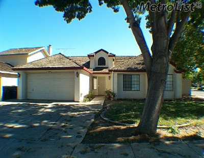 536 Clover Ave, Patterson, CA 95363 photo 1