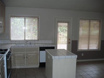 4803 Hartwick Rd, Rocklin, CA 95765 photo 4